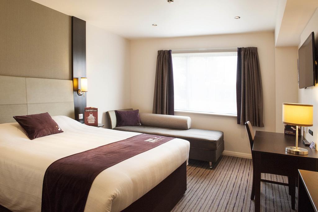 Premier Inn Lancaster Bilik gambar